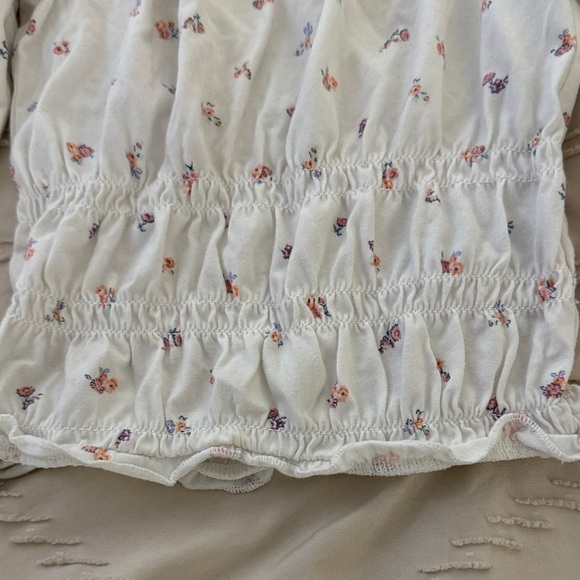 Floral White Girl’s Top - Picture 3 of 5